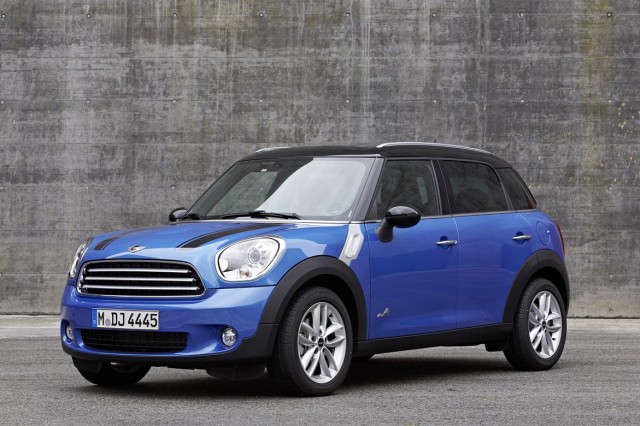 MINI Cooper Countryman ALL4 (2).jpg